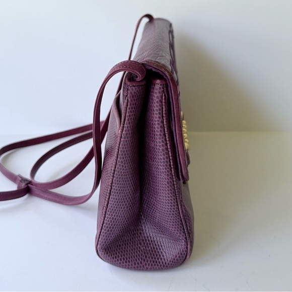 Vintage Purple Crossbody Bag with Gold Accent - Picture 9 of 16